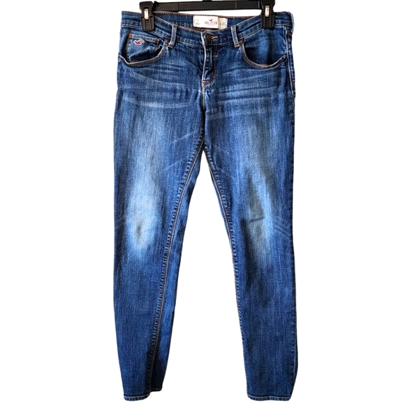 Blue Jeans - Picture 1 of 6